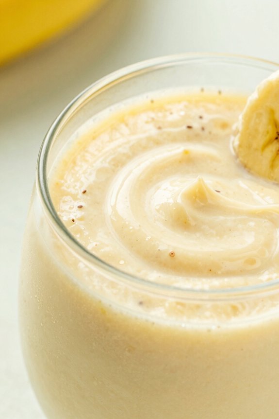 blend yogurt banana ice