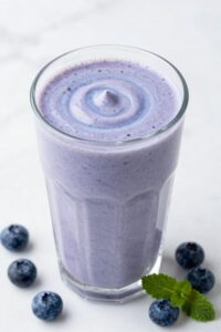 blueberry yogurt low fat smoothie