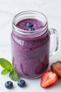 creamy berry smoothie delight