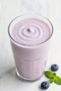fruit and yogurt smoothie