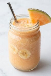 healthy blended fruit drink