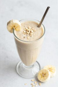 healthy oat bran smoothie