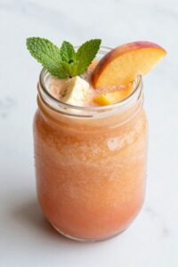peachy smoothie recipe idea