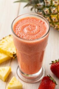 refreshing tropical pineapple smoothie