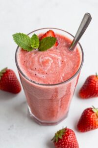rich strawberry smoothie blend