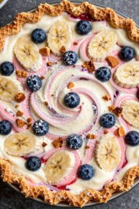 strawberry smoothie ice cream pie