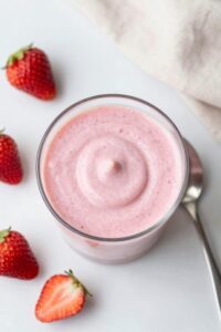 strawberry yogurt milkshake smoothie
